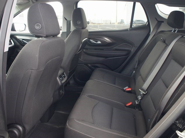 Used 2024 GMC Terrain SLE image 13