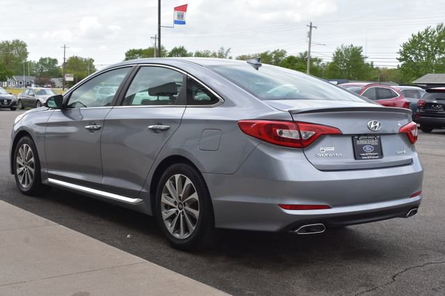 Used 2017 Hyundai Sonata Sport w/ Value Edition Package 02 FWD image 13