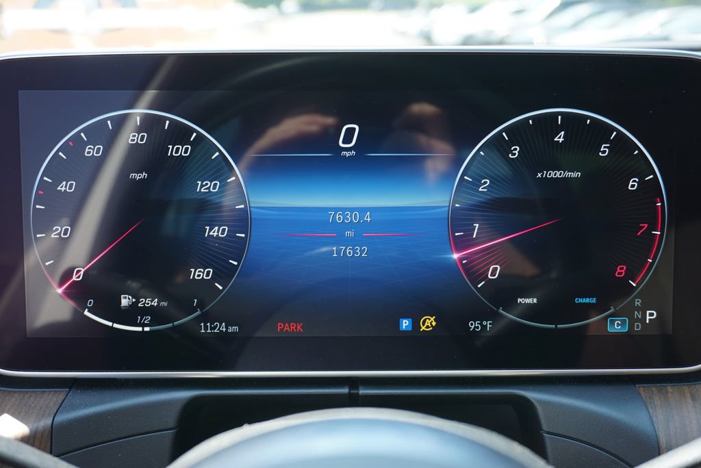 Used 2024 Mercedes-Benz C 300 Sedan image 15