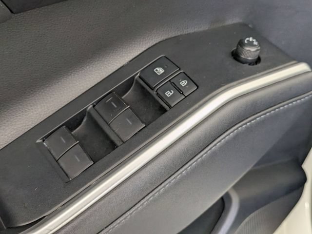 Used 2021 Toyota Highlander XSE AWD/4WD image 10