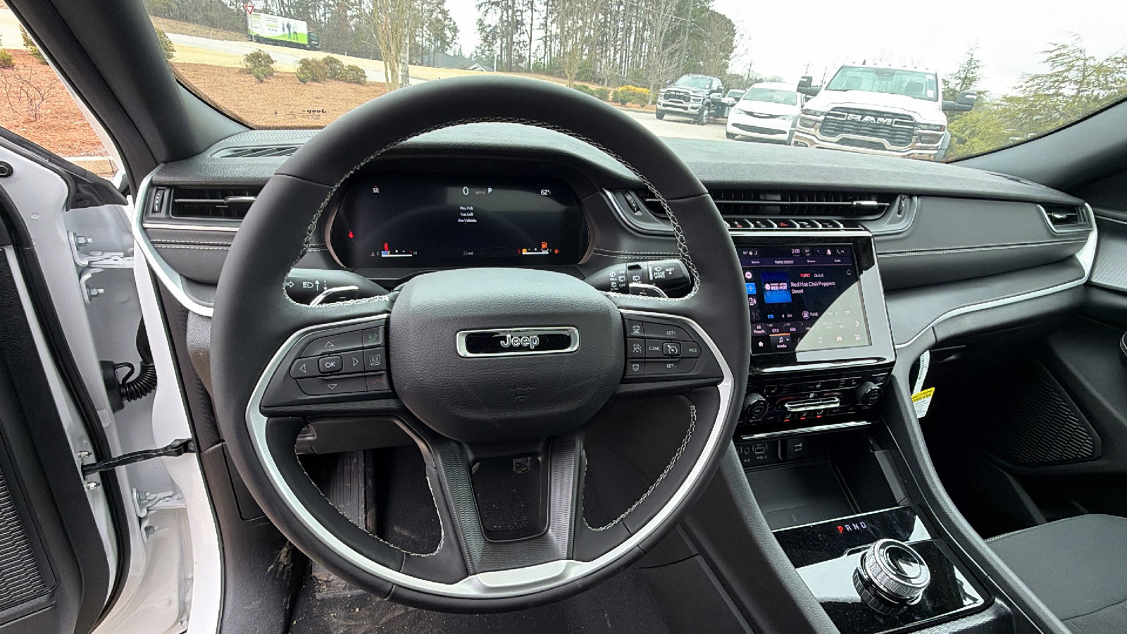 New 2026 Jeep Grand Cherokee Laredo X image 22