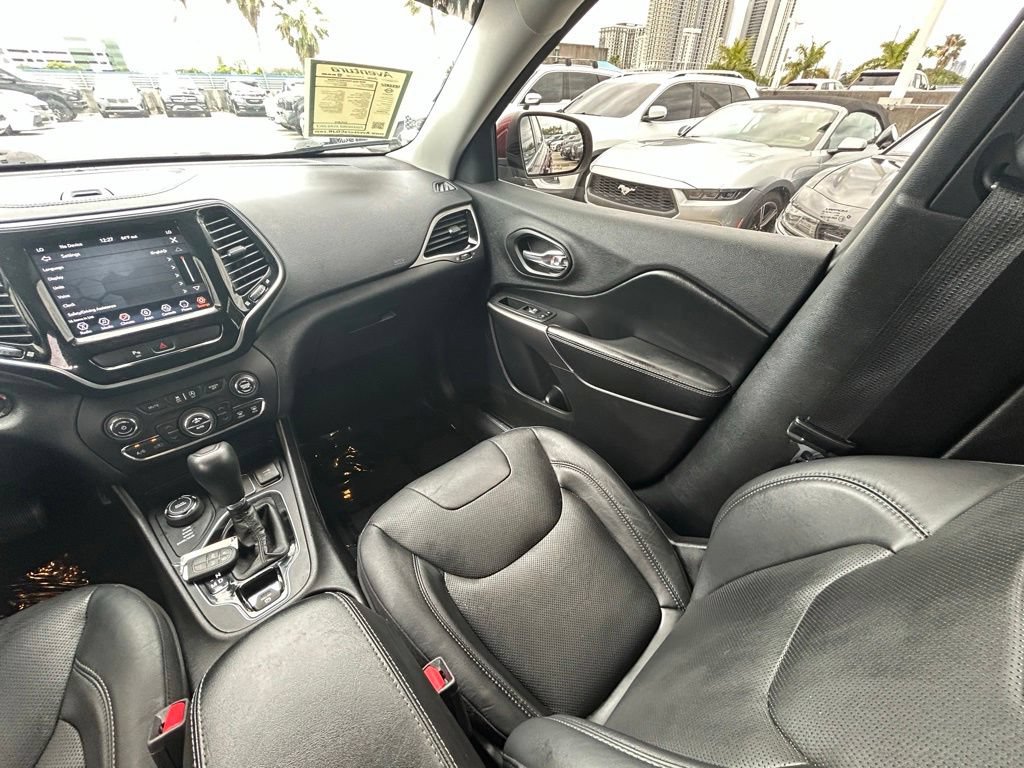 Certified 2020 Jeep Cherokee Limited AWD/4WD image 11