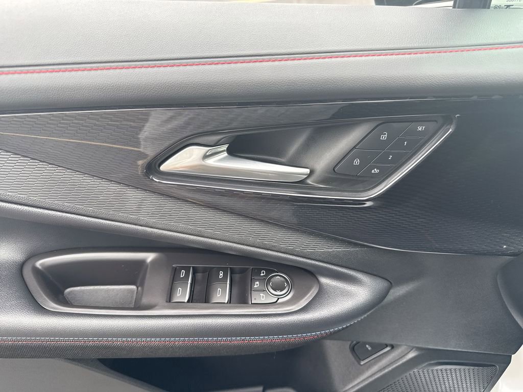 Certified 2024 Chevrolet Blazer EV RS image 13