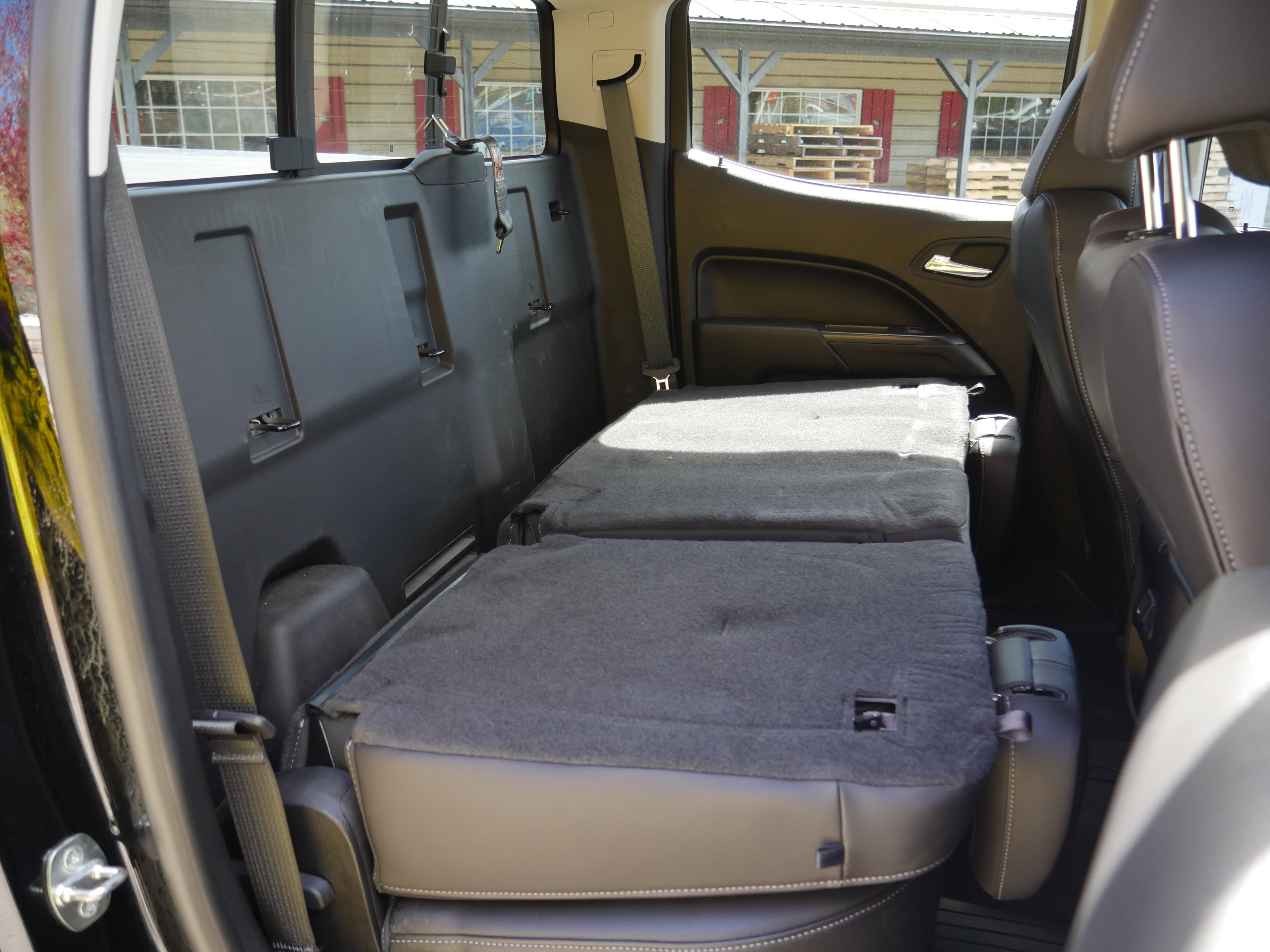 Used 2019 Chevrolet Colorado ZR2 w/ LPO, Power Package image 30