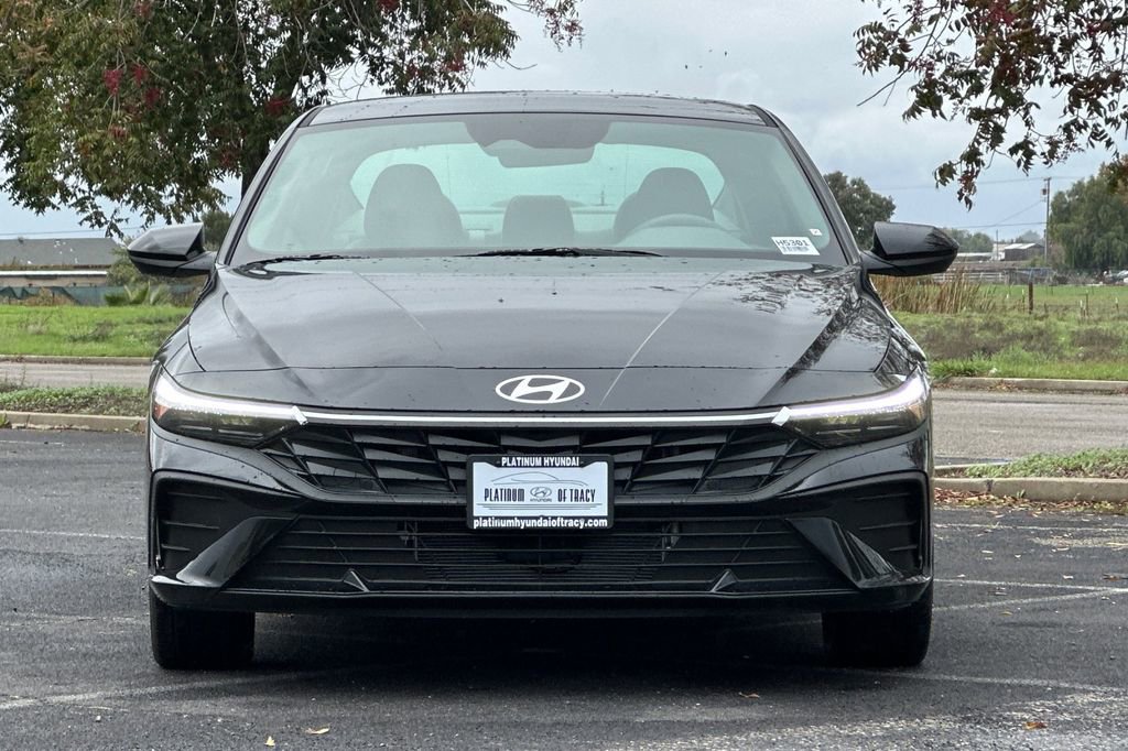New 2026 Hyundai Elantra Sport image 6