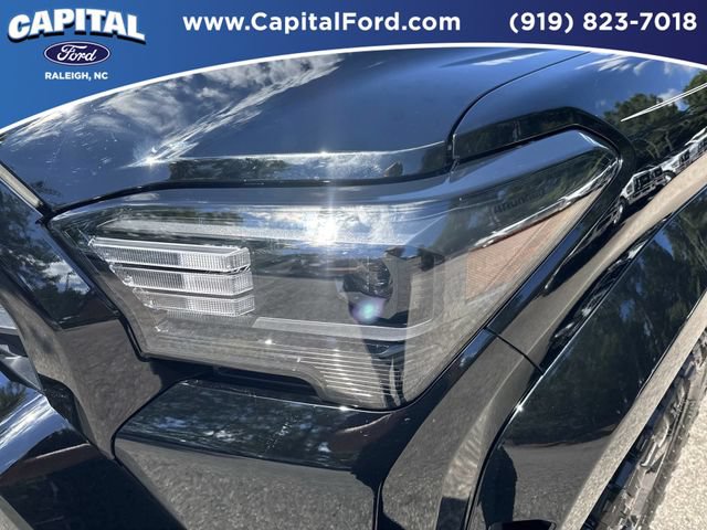 Used 2025 Toyota 4Runner TRD Sport AWD/4WD image 11
