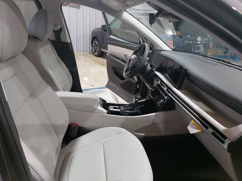 New 2026 Hyundai Tucson SEL Plus FWD image 10