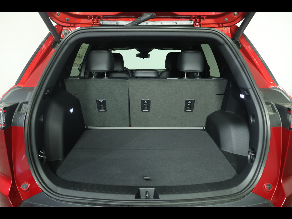 New 2026 Chevrolet Equinox ACTIV FWD image 11