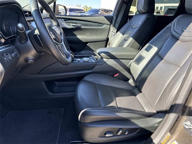 Used 2020 Cadillac XT5 Premium Luxury image 17