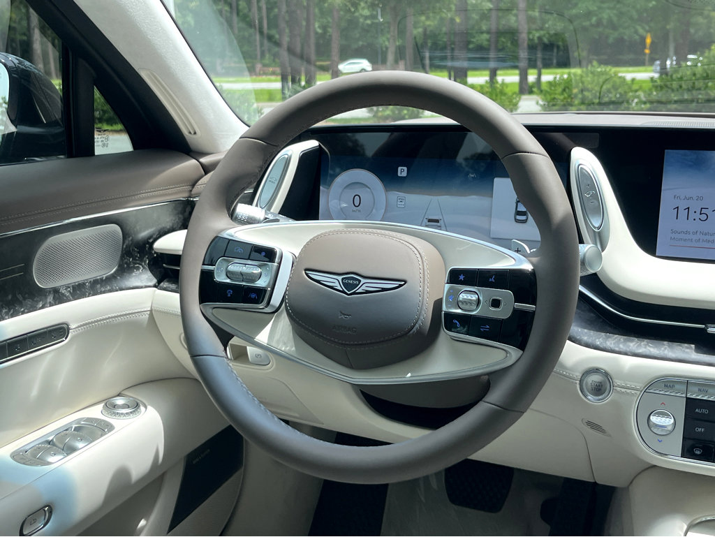 New 2025 Genesis G90 3.5T image 19