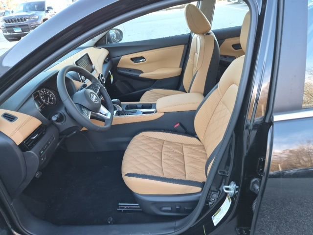 New 2025 Nissan Sentra SV w/ SV Premium Package image 17