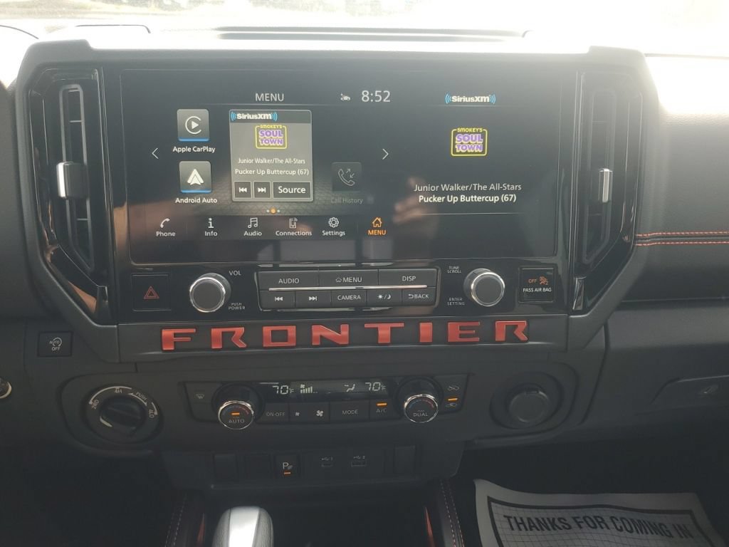 Used 2025 Nissan Frontier PRO-4X w/ Tow Package AWD/4WD image 21