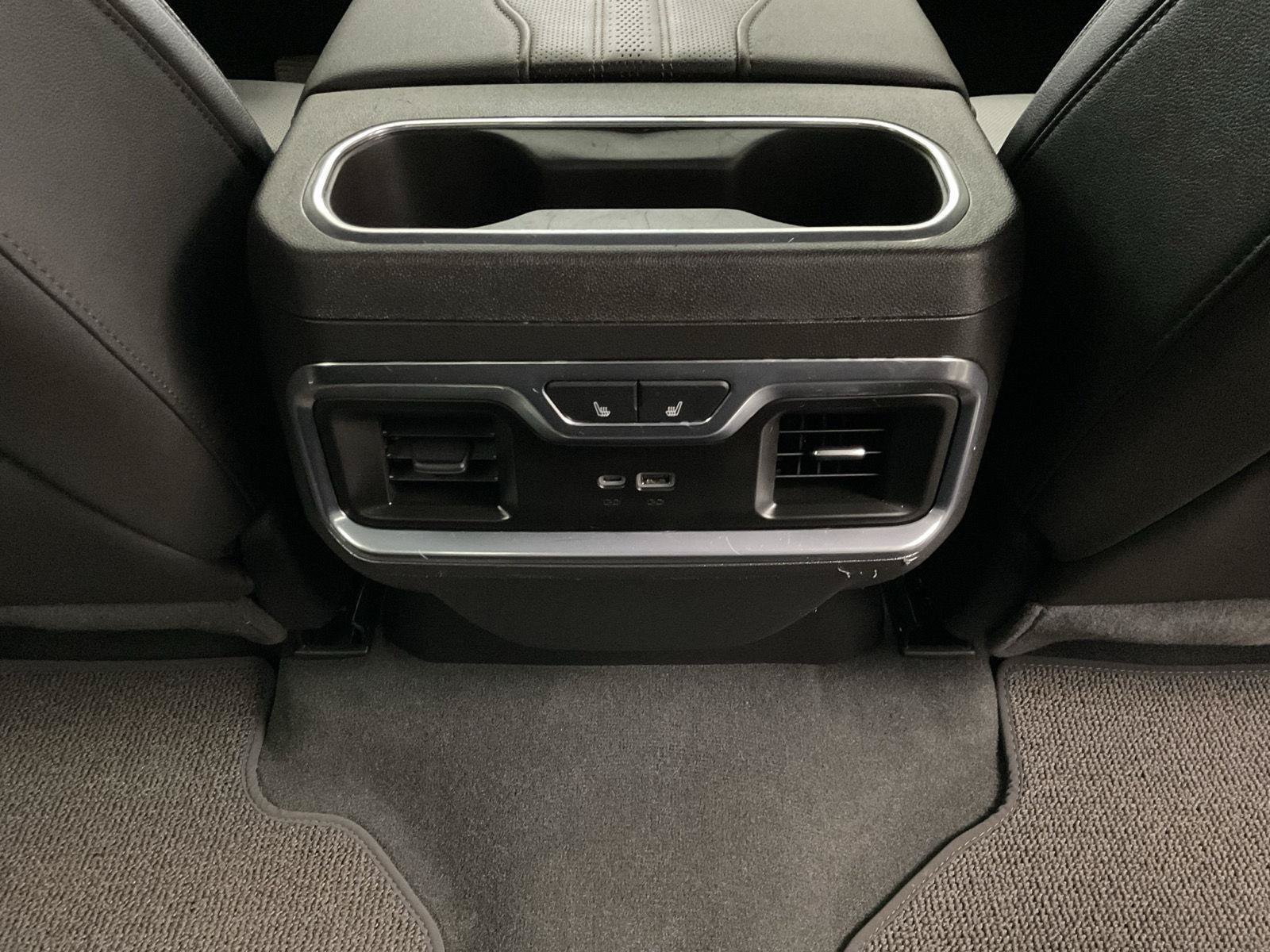 Certified 2025 Chevrolet Silverado 1500 High Country AWD/4WD image 31
