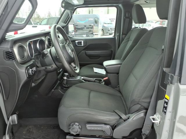 Used 2021 Jeep Wrangler Sport image 11