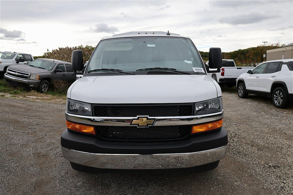 New 2025 Chevrolet Express 3500 w/ Power Convenience Package image 21