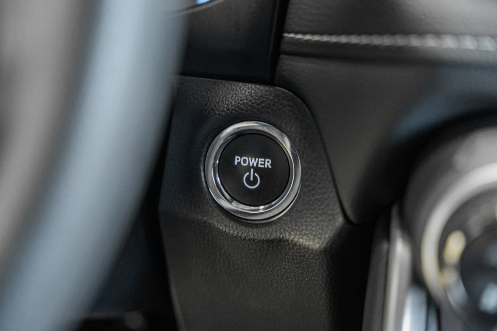 Used 2025 Toyota RAV4 XLE image 21