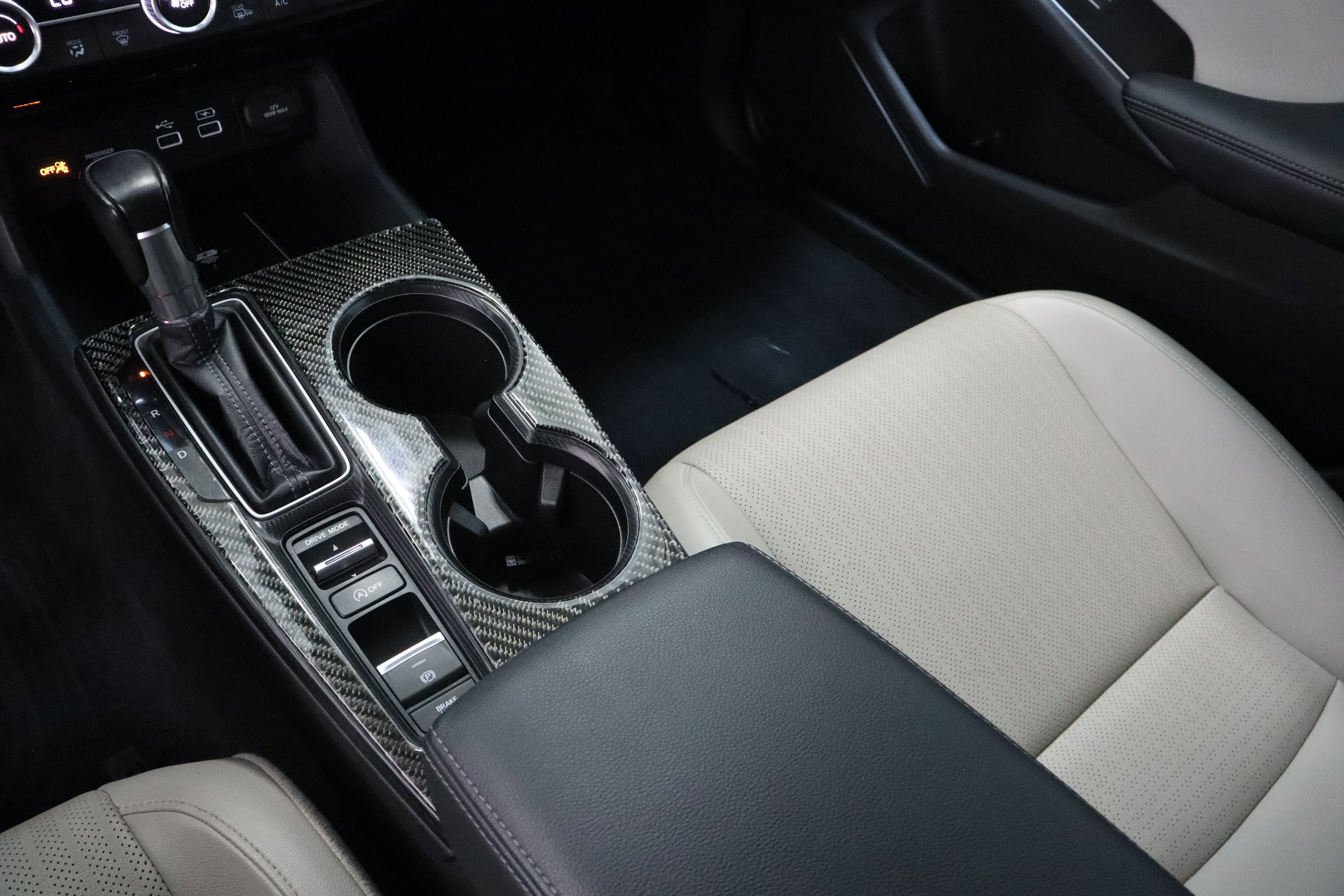 Used 2022 Honda Civic Touring image 17