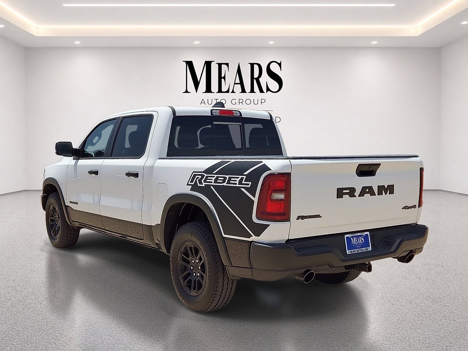 Used 2025 RAM 1500 Rebel w/ Rebel Level 1 Equipment Group AWD/4WD image 3