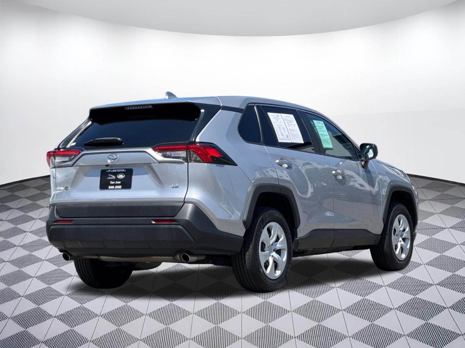 Used 2023 Toyota RAV4 LE FWD image 9