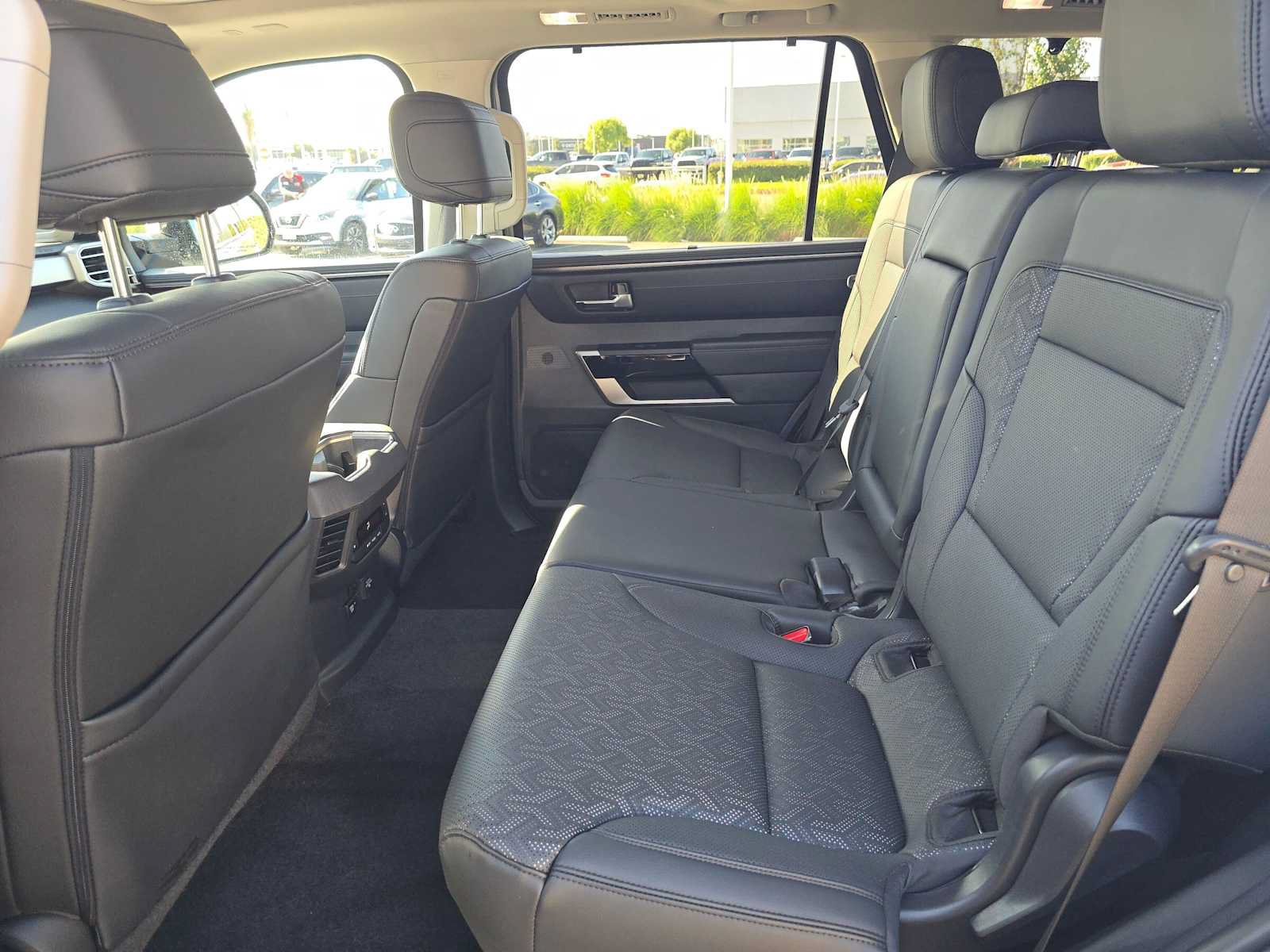 Certified 2024 Toyota Sequoia Limited AWD/4WD image 18