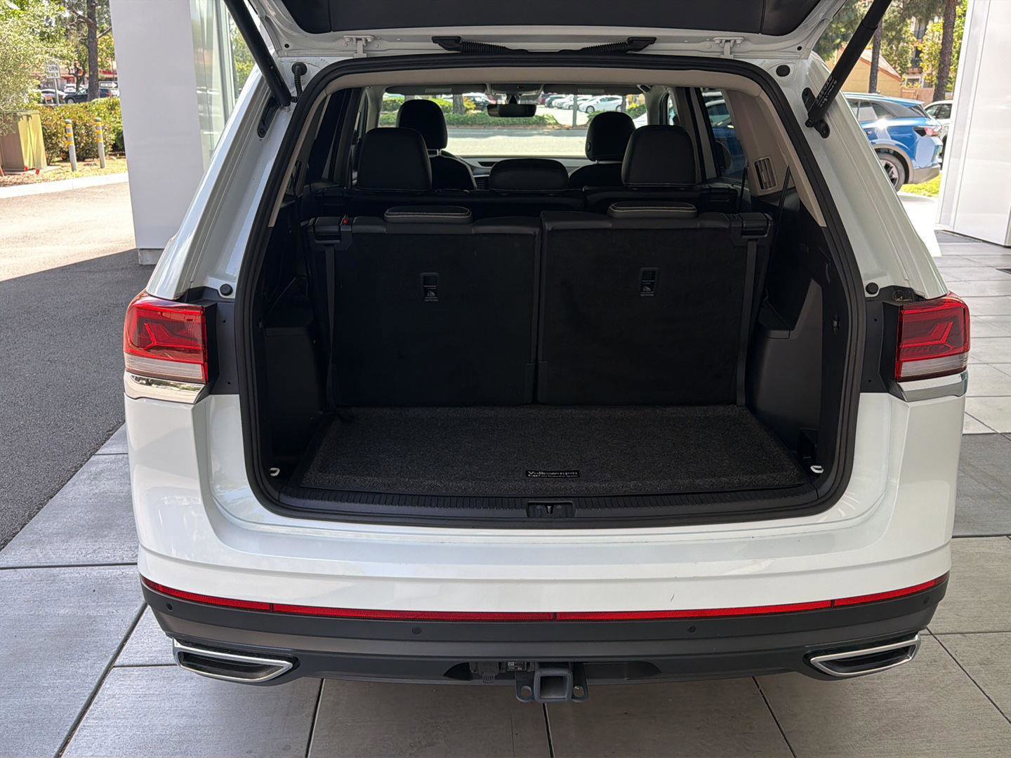 Certified 2023 Volkswagen Atlas SE AWD/4WD image 14
