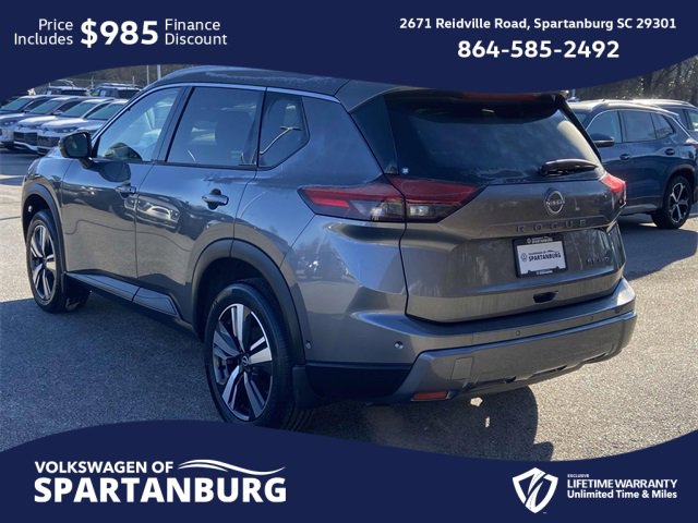 Used 2024 Nissan Rogue SL image 5