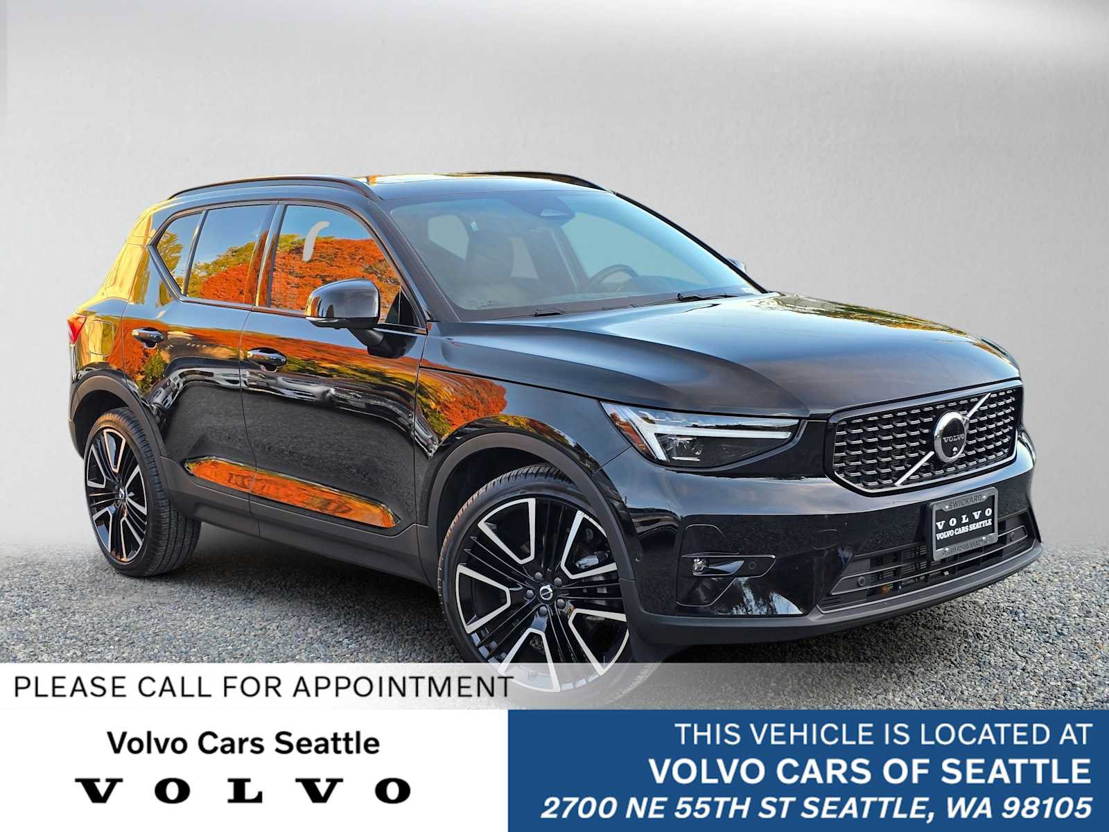 Used 2026 Volvo XC40 B5 Ultra w/ Climate Package AWD/4WD image 1