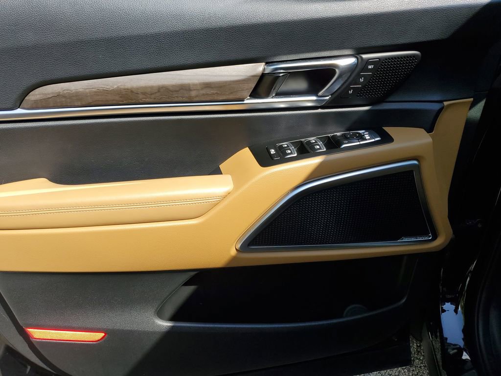 Used 2022 Kia Telluride SX w/ Nightfall Edition Package image 19