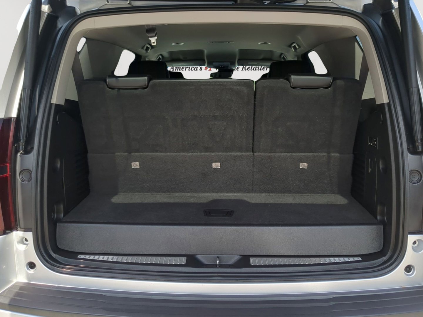 Used 2017 Chevrolet Tahoe LT w/ Luxury Package AWD/4WD image 21
