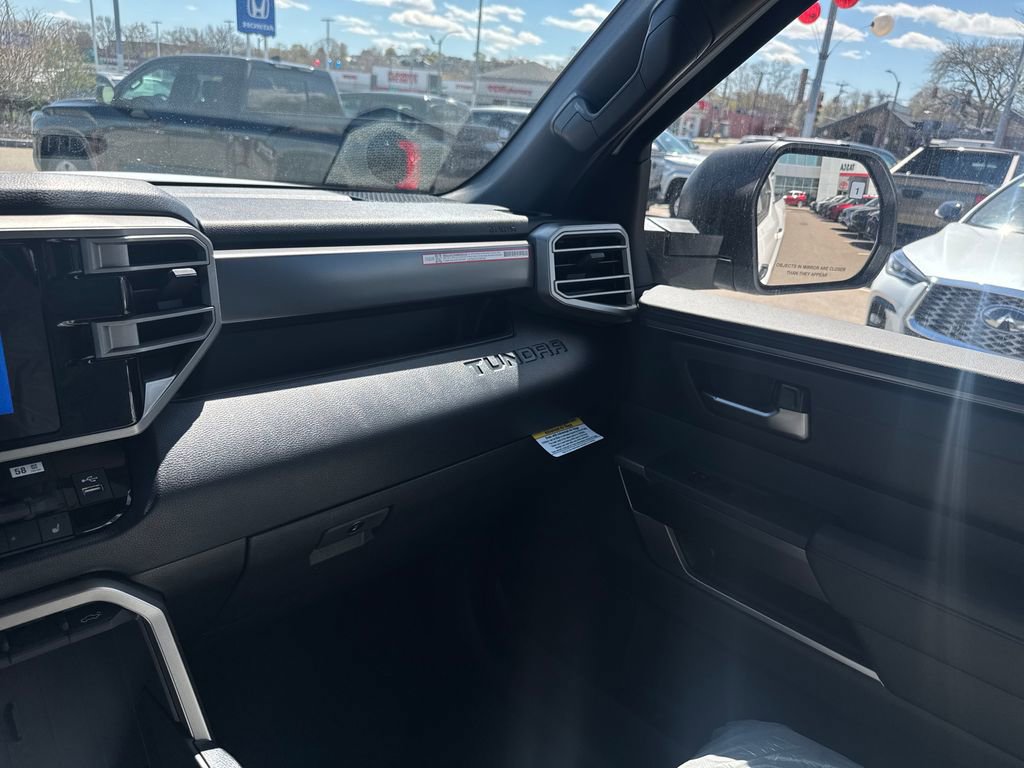 New 2026 Toyota Tundra SR5 AWD/4WD image 31