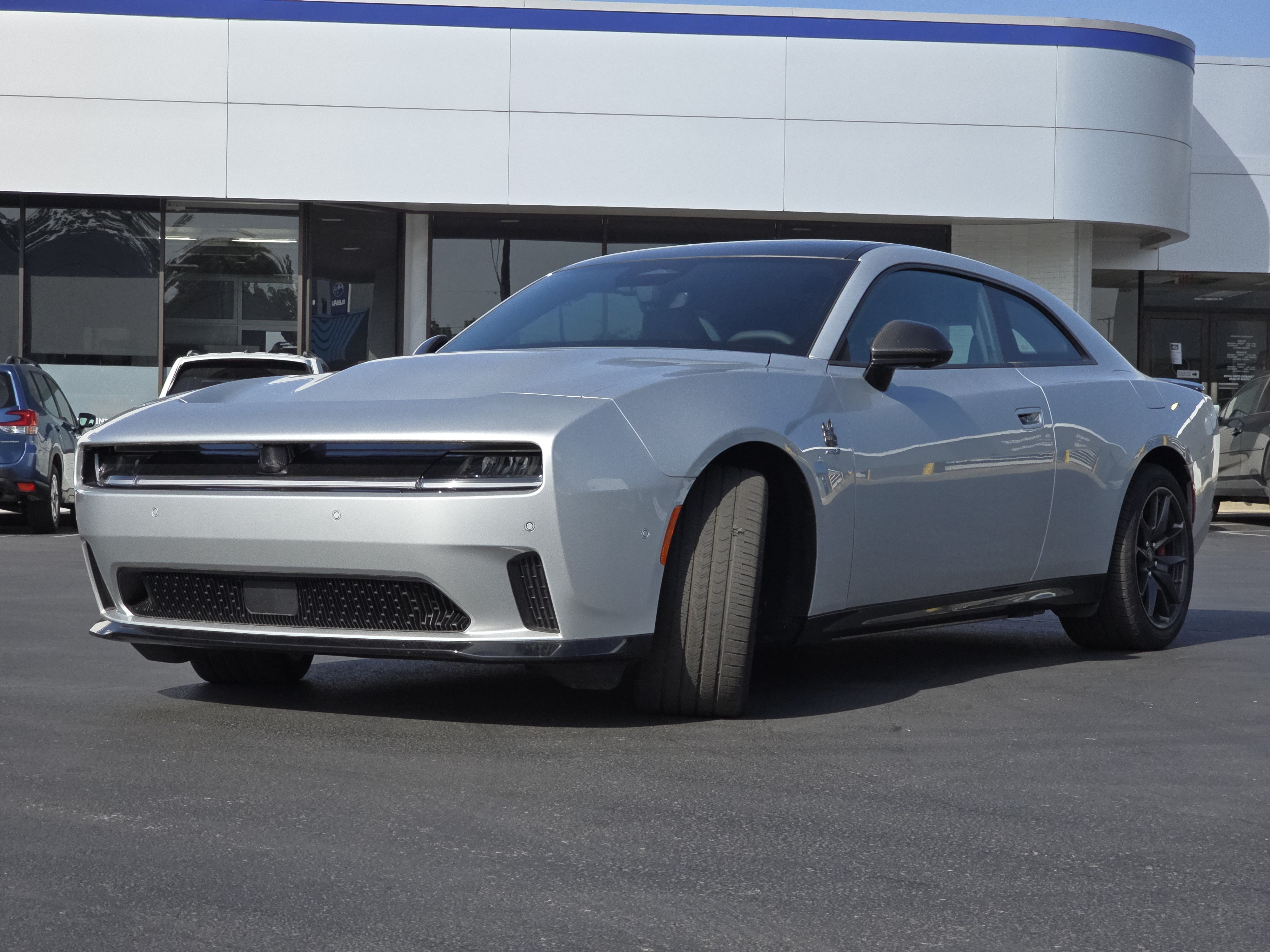 Used 2024 Dodge Charger Daytona Scat Pack w/ Plus Group AWD/4WD image 3