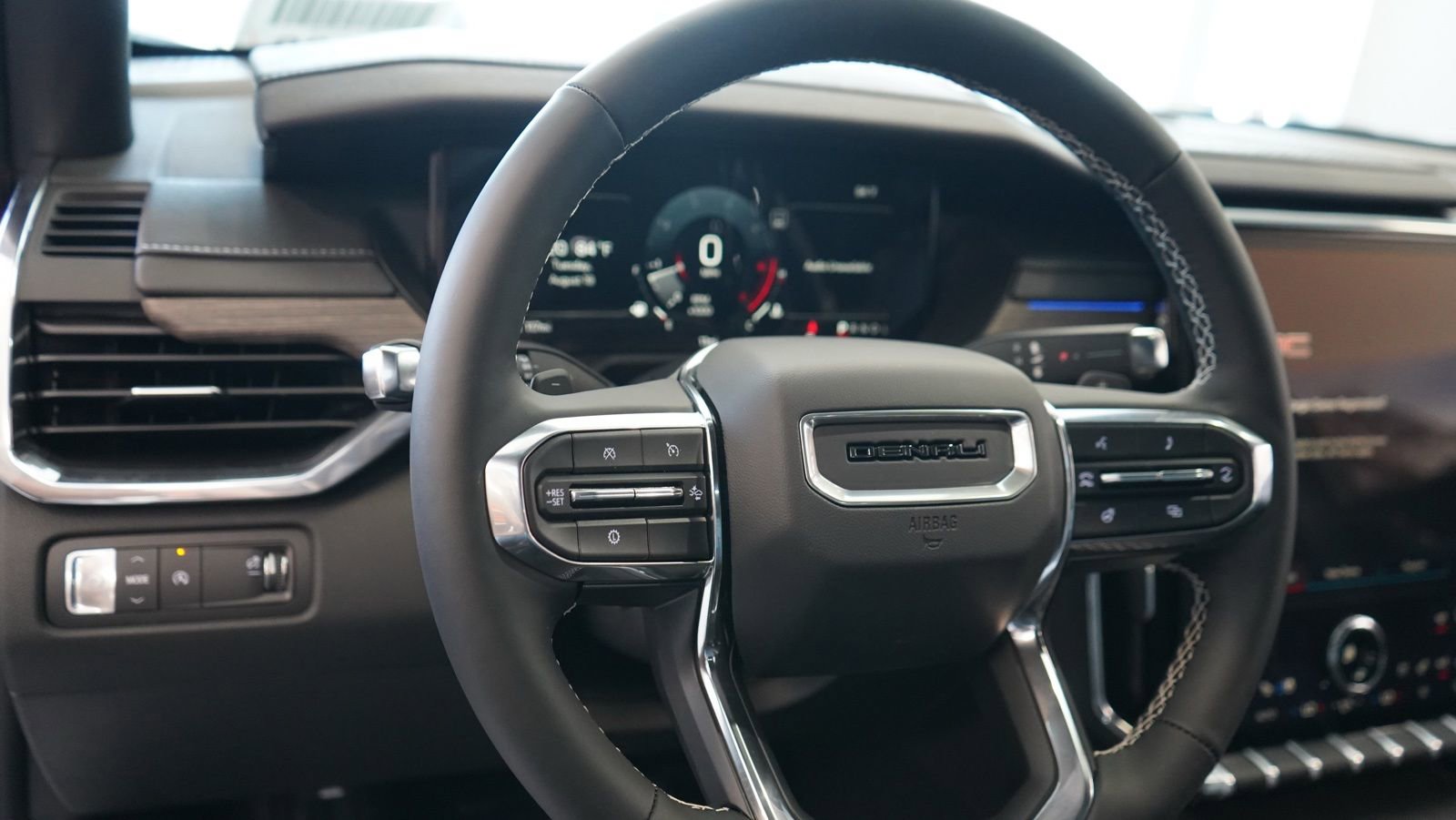 New 2026 GMC Acadia Denali w/ LPO, Floor Liner Package image 11
