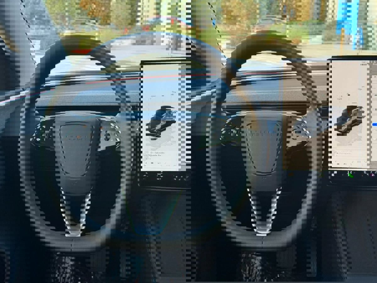 Used 2024 Tesla Model 3 Long Range image 29