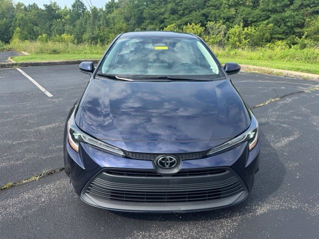 Used 2024 Toyota Corolla LE FWD image 8