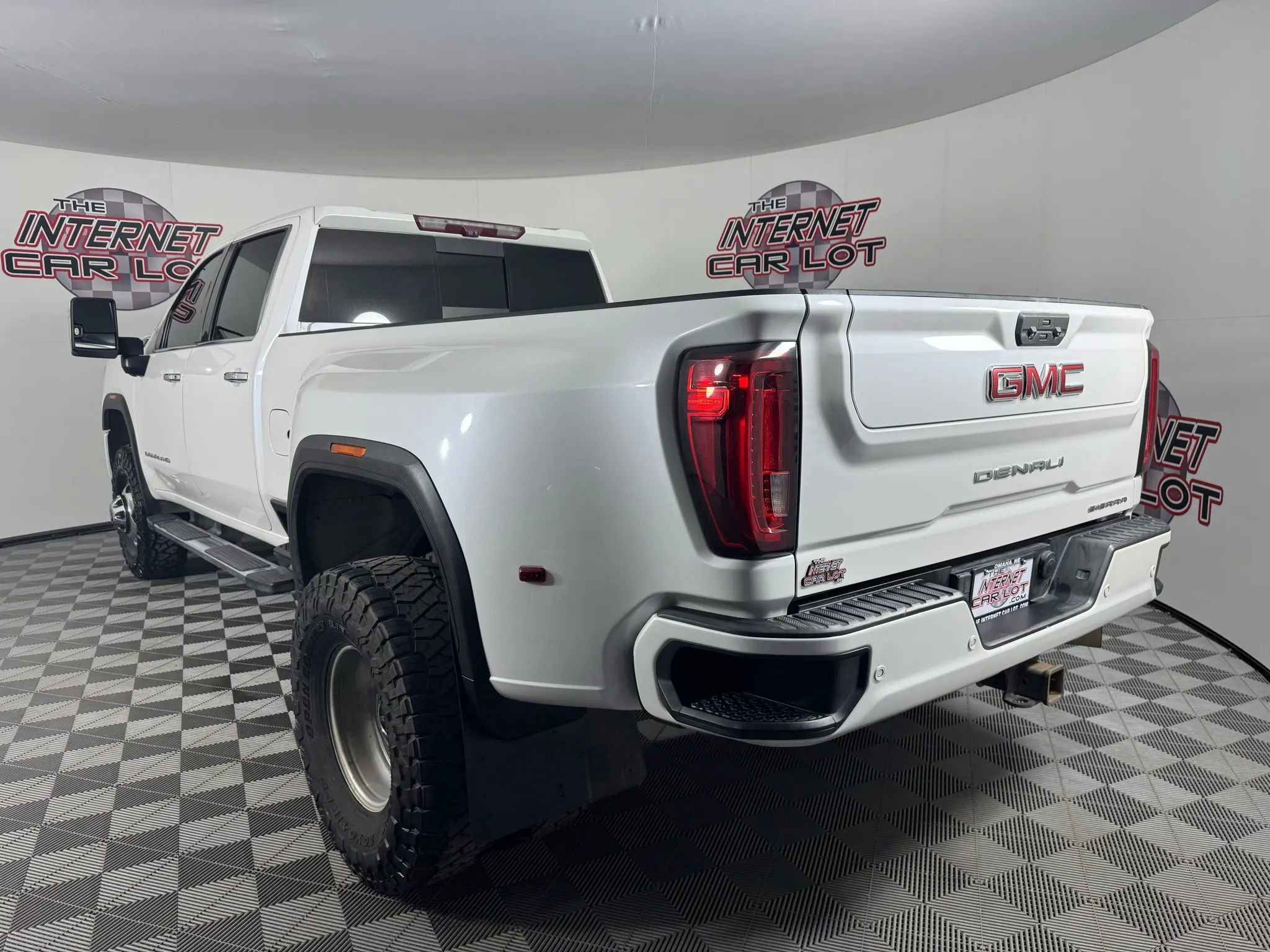 Used 2020 GMC Sierra 3500 Denali w/ Denali Ultimate Package image 5
