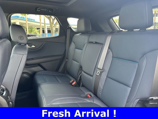 Certified 2025 Chevrolet Blazer RS w/ Driver Confidence II Package image 27