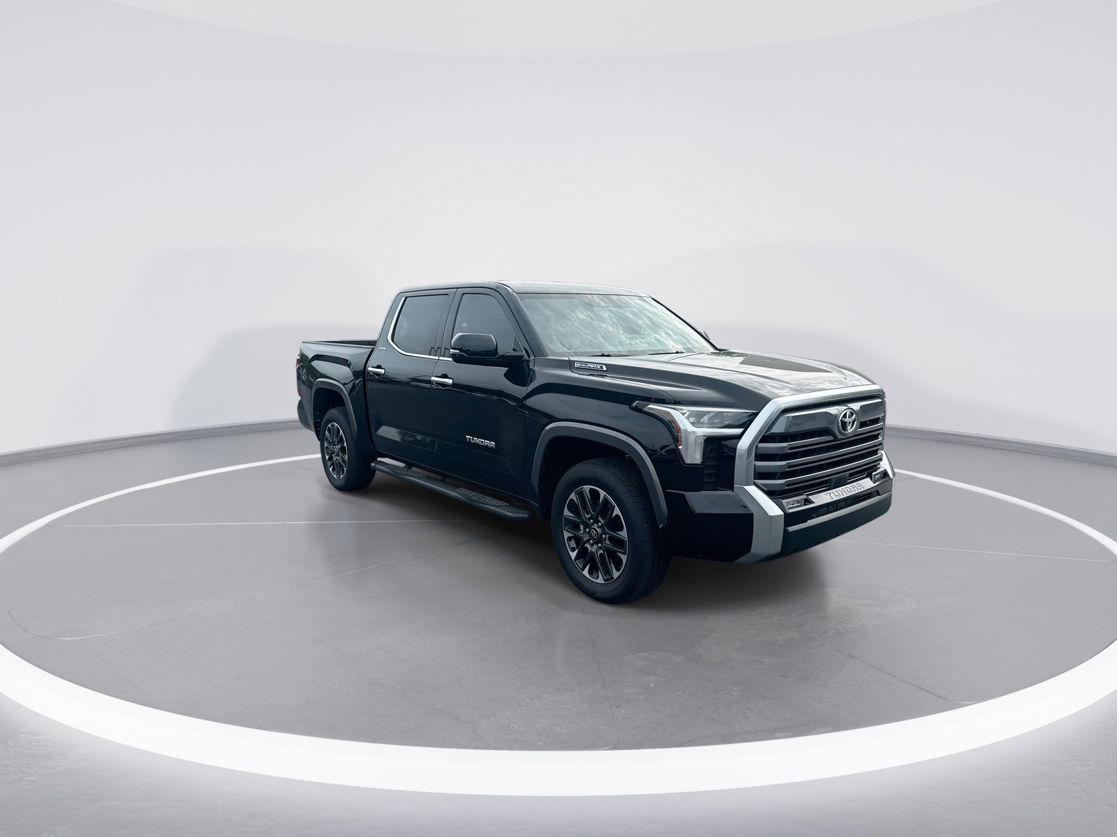 Used 2025 Toyota Tundra Limited AWD/4WD video 2