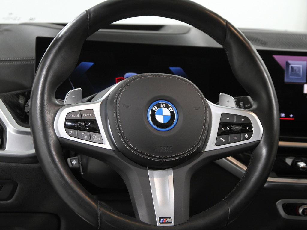 Certified 2024 BMW X5 xDrive50e w/ M Sport Package image 8