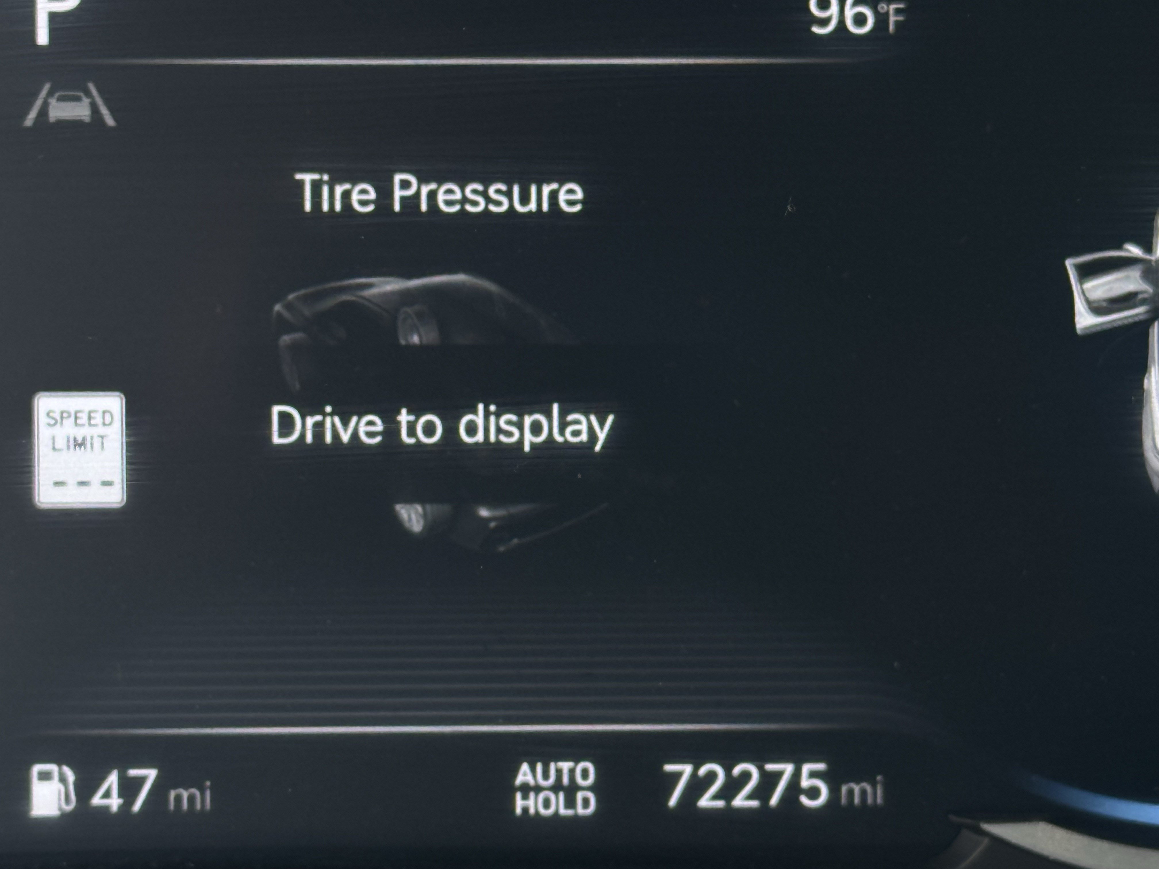 Used 2022 Genesis GV70 2.5T w/ Advanced Package AWD/4WD image 31