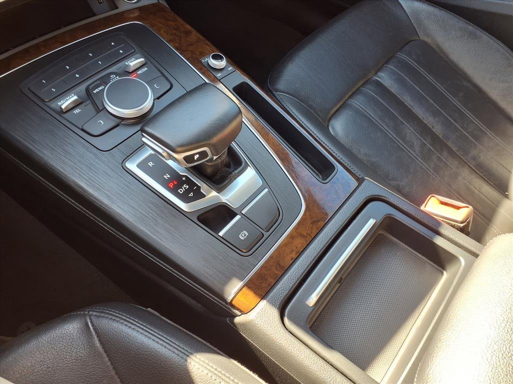 Used 2019 Audi Q5 2.0T Premium w/ Convenience Package image 13