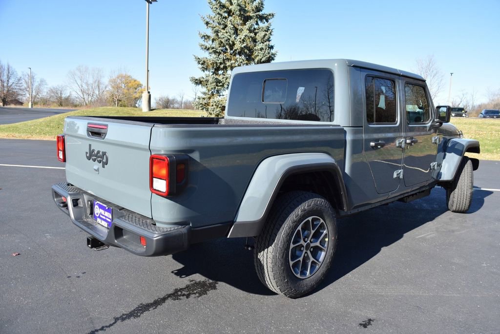 New 2026 Jeep Gladiator Sport AWD/4WD image 6