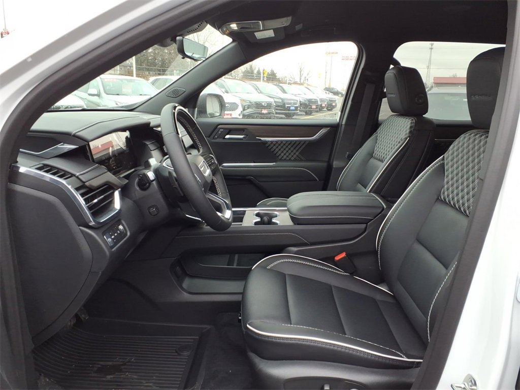 New 2026 GMC Acadia Denali image 4