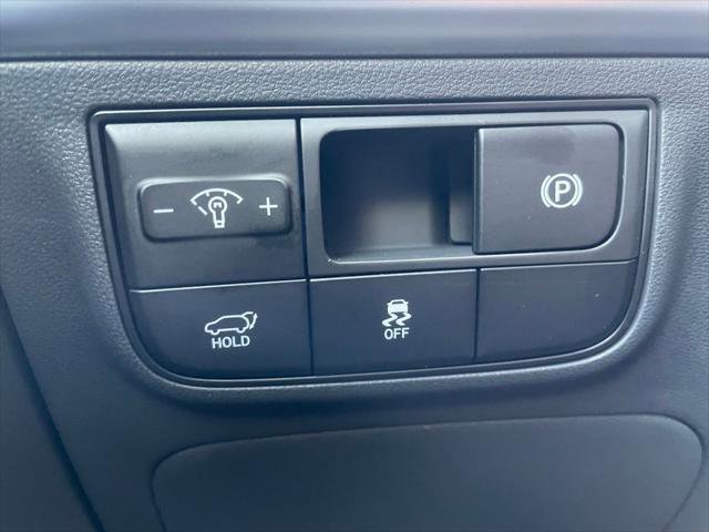 Used 2025 Hyundai Tucson Limited AWD/4WD image 46