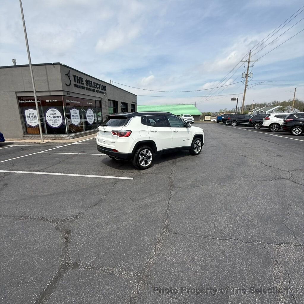 Used 2019 Jeep Compass Limited image 17