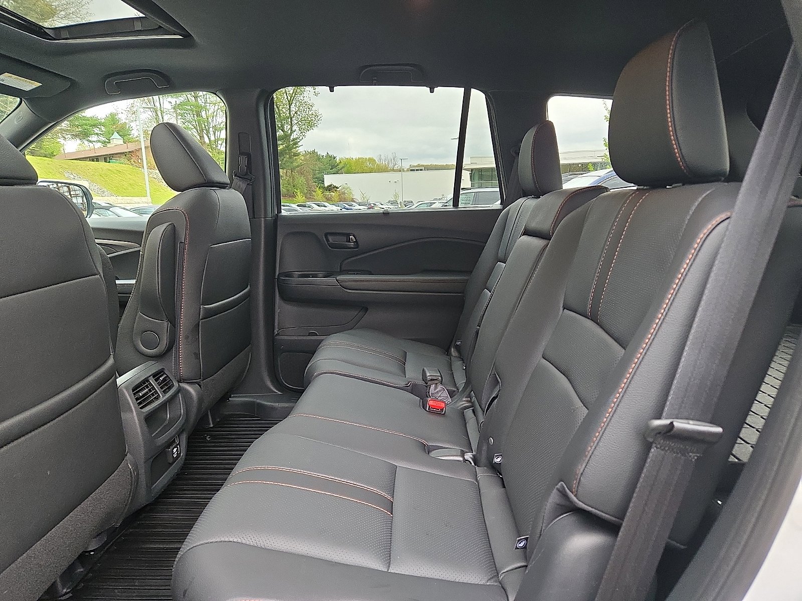 Used 2023 Honda Passport TrailSport image 10