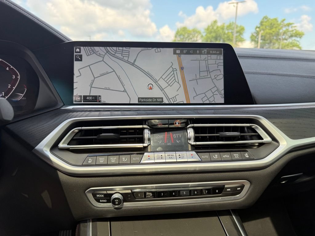 Used 2022 BMW X7 xDrive40i w/ Premium Package AWD/4WD image 33