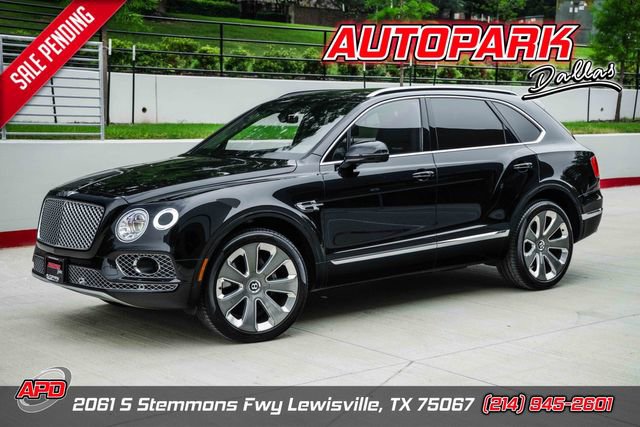 Used 2018 Bentley Bentayga AWD/4WD image 1