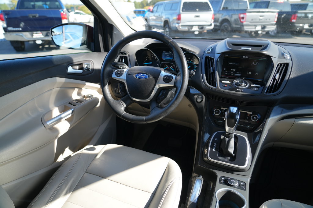 Used 2014 Ford Escape Titanium AWD/4WD image 24