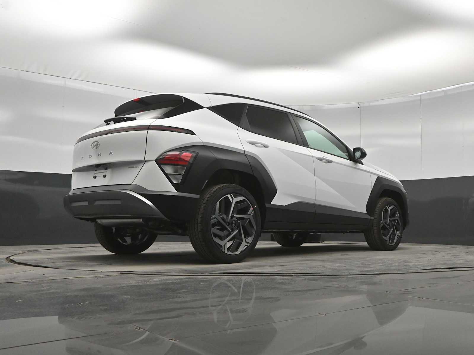 New 2026 Hyundai Kona SEL Premium AWD/4WD image 38
