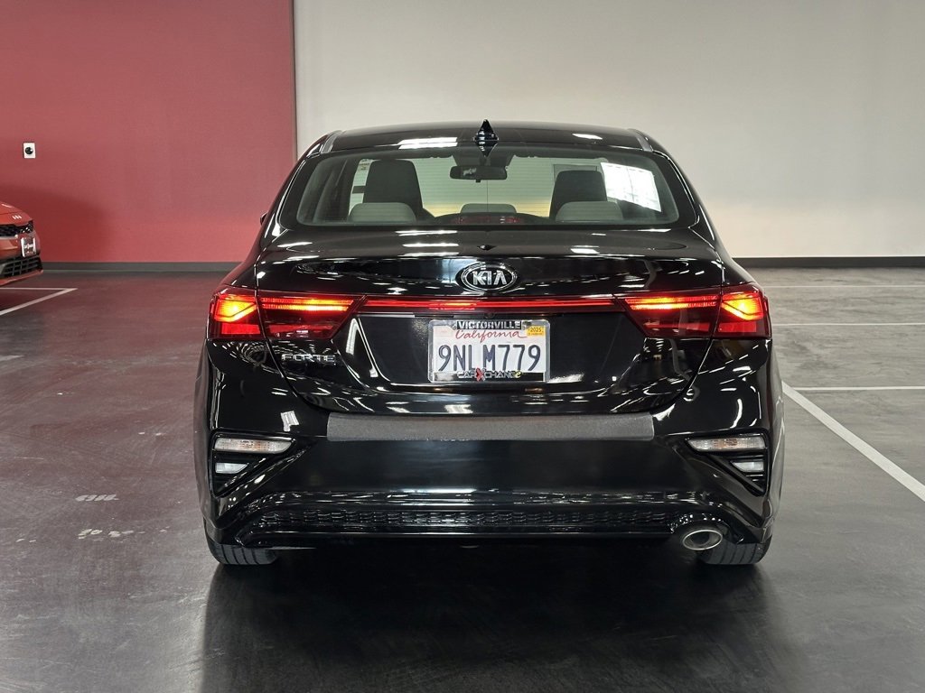 Used 2021 Kia Forte LXS image 6